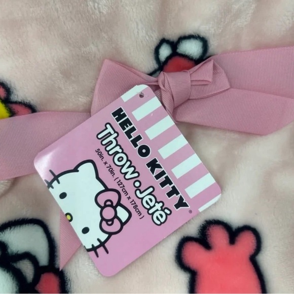 Hello Kitty blanket new spring collection - Picture 2 of 2